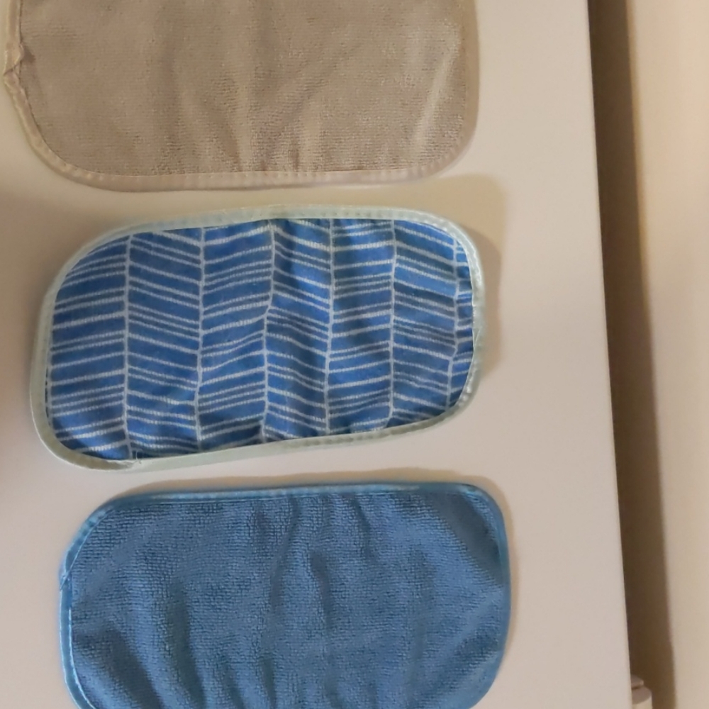 Microfiber make remover towels (3)
